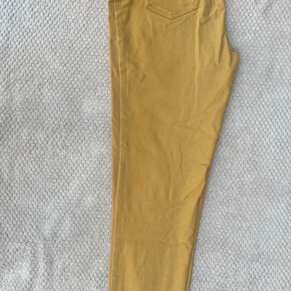 Mustard Jeggings - Picture 3 of 5